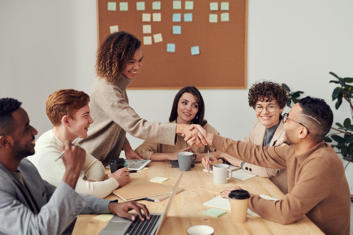 Team collaborating with Microsoft 365 — Teams meeting and shared documents
